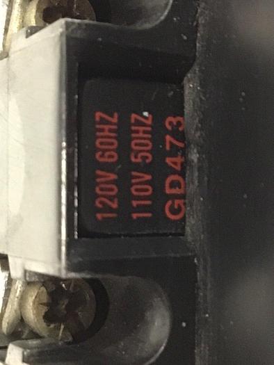 Used ALLEN BRADLEY Contactor 100-A75N.3 SER C USED