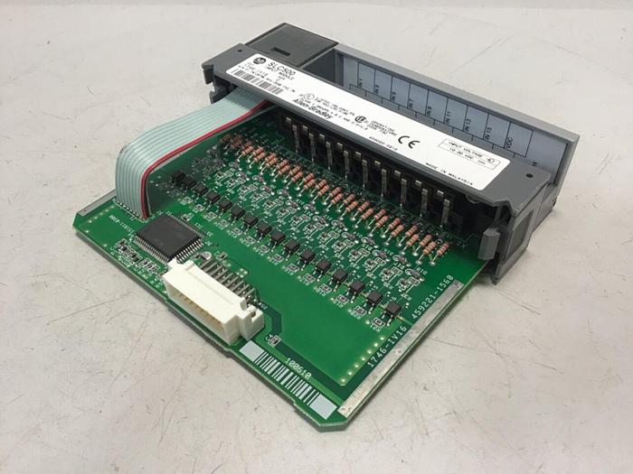 Used ALLEN BRADLEY Input Module 1746-IV16 SER C Used
