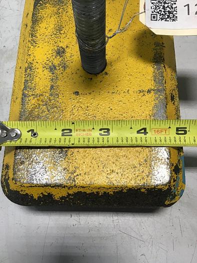 Used GENERIC Leveling Mount Pad 8 x 5 7 7/8 X 5 #122706