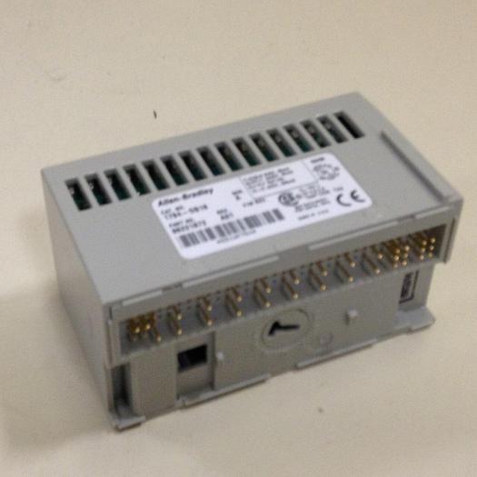Used ALLEN BRADLEY I/O Module 1794-OB16 SER A #71870