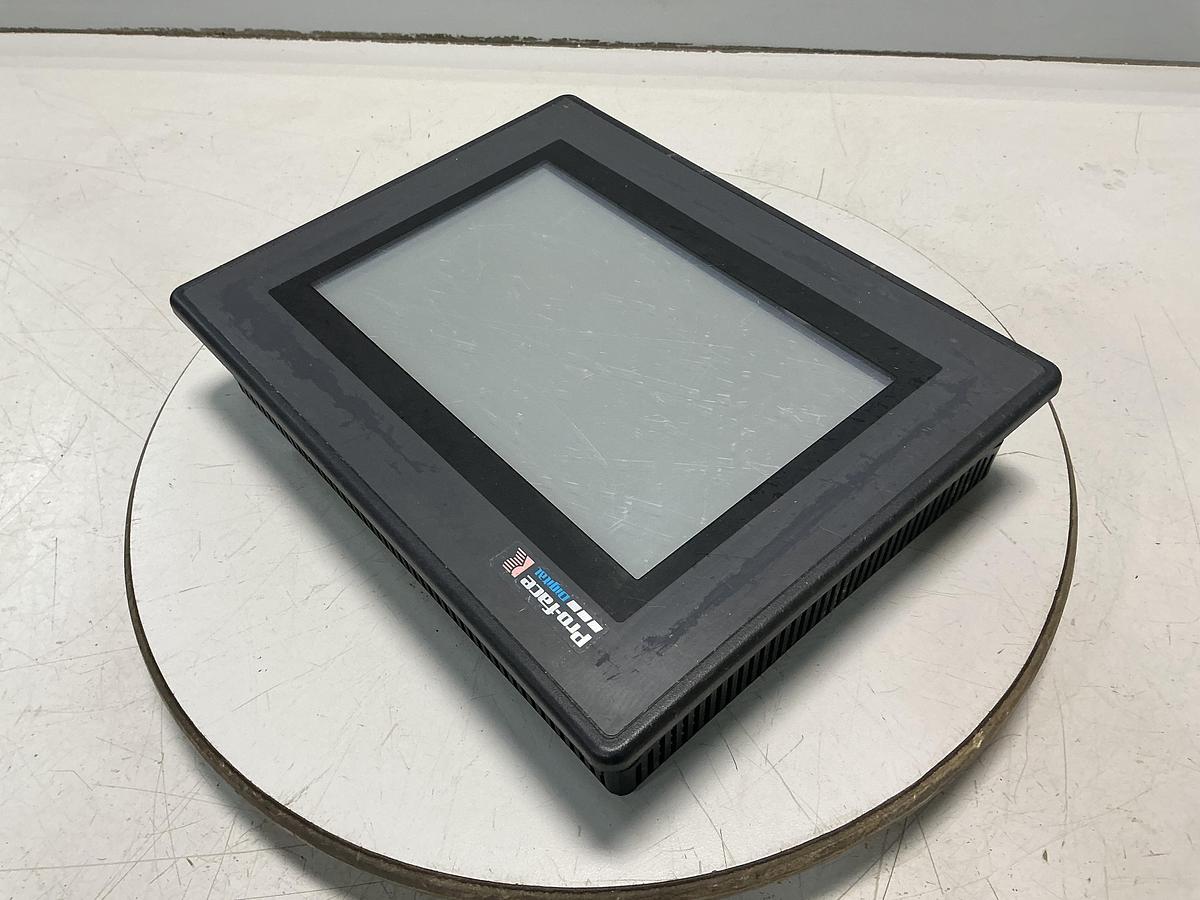 Used PRO-FACE GP477R-EG11