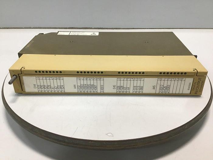 Used SIEMENS Digital I/O Module 6ES5 482-7LA11 #77373