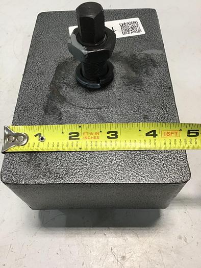 Used UNISORB Leveling Mount Pad 7 x 4 QUANTUM IM-61 #122703