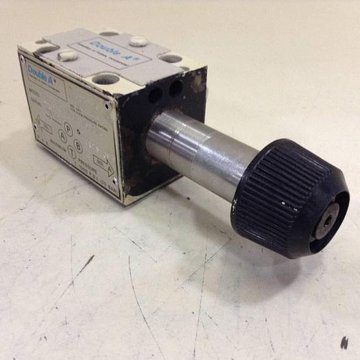 Used VICKERS Valve QG3C10B1HSDC24 #88938