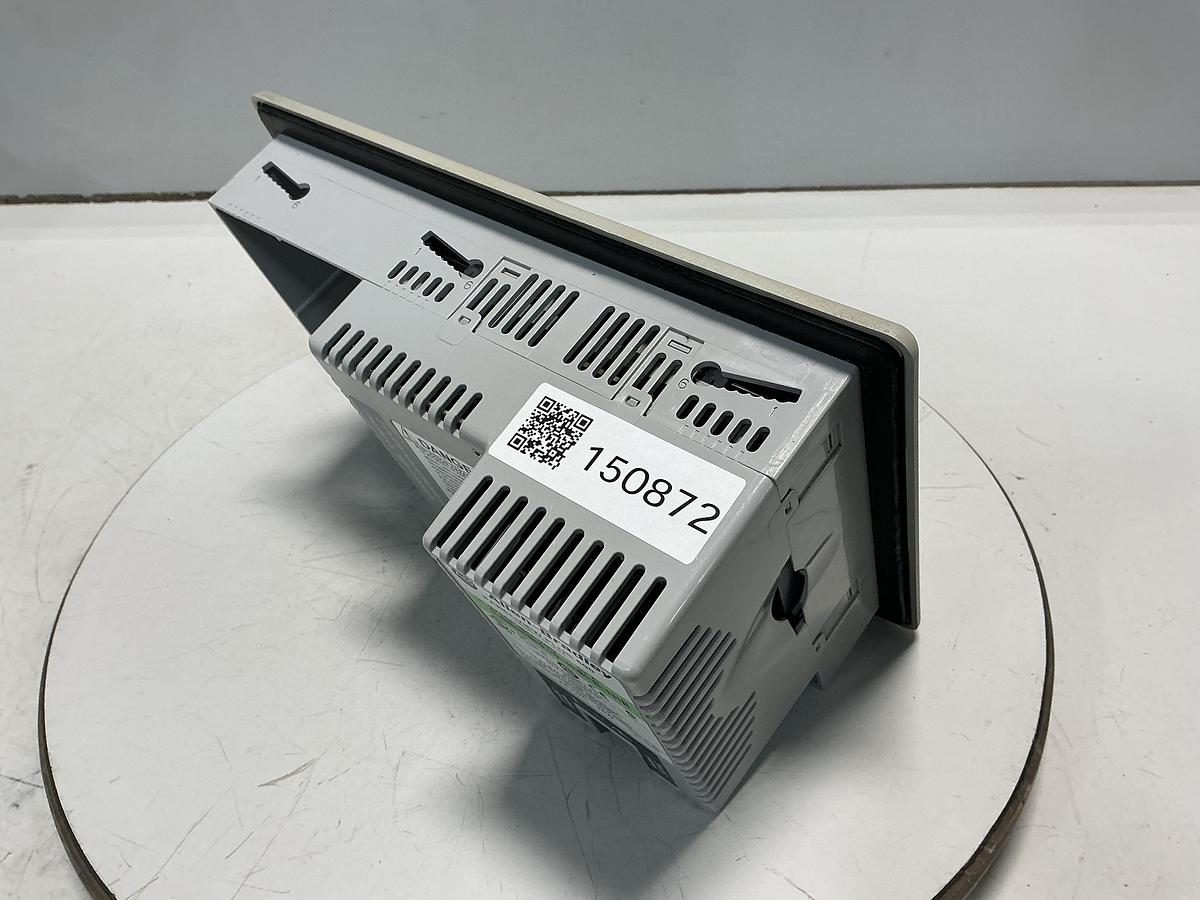 Used ALLEN BRADLEY 2711P-B6C20D