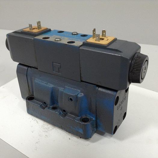 Used VICKERS Valve DG4V-3-6C-M-U-HL7-60-B13 Used