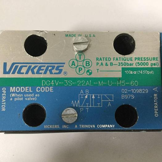 Used VICKERS Directional Valve DG4V-3S-22AL-M-U-H5-60 #90529