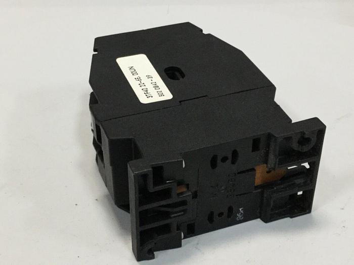Used SIEMENS Contactor 3TF4022-6E #103543