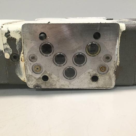 Used TOKIMEC Directional Flow Control Valve DEFRG21-03-6C-EX-80-11-S21 Used