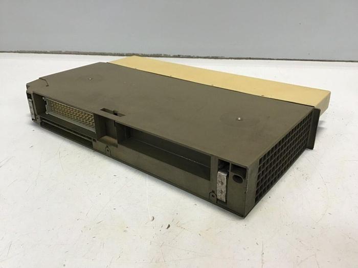 Used SIEMENS Central Processing Unit 6ES5 943-7UA22 #133316