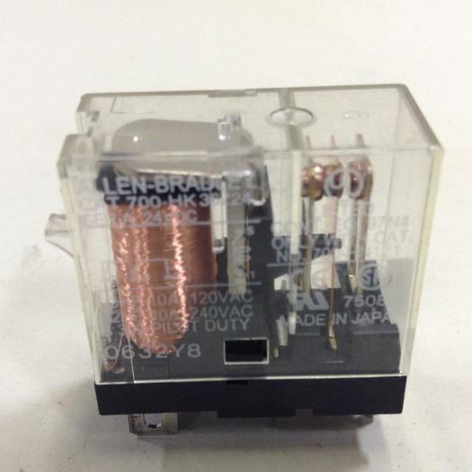 Used ALLEN BRADLEY Relay 700-HK36Z24 SER A #76337