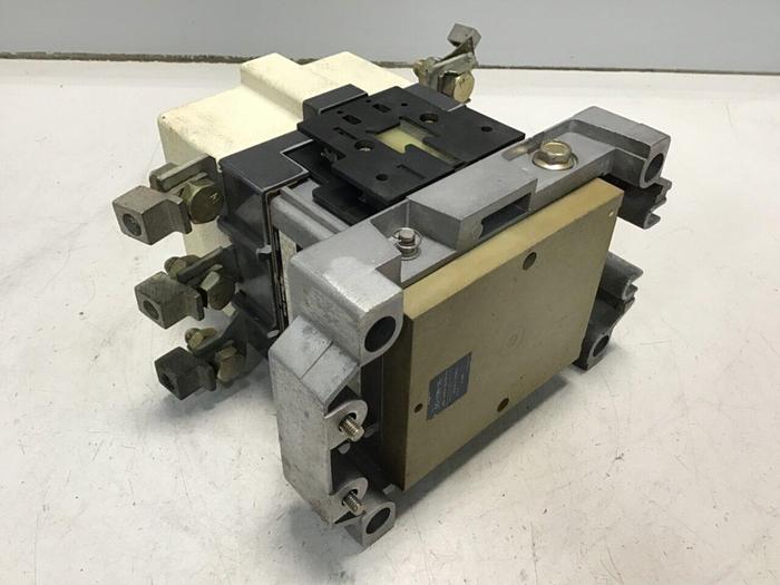 Used FUJI ELECTRIC Contactor SC-10N/UL 1NC4H0 #136161