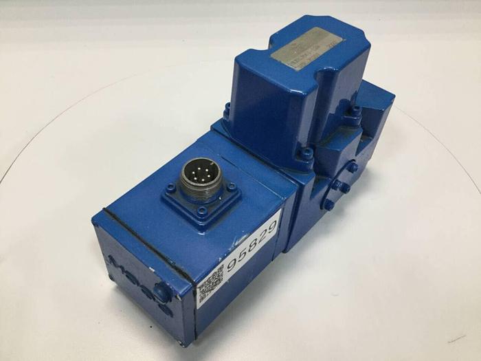 Used MOOG Valve J661-124 Used