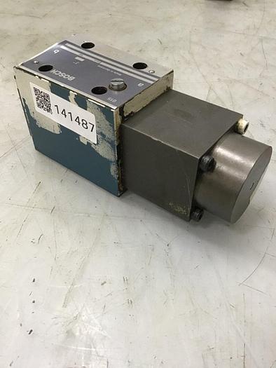 Used BOSCH Valve 0 811 403 021 #141487