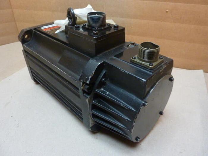 Used TOSHIBA Servo Motor 22L2-1500R Used