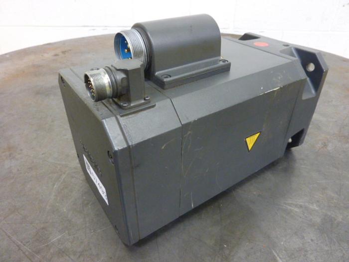 Used SIEMENS 3 Phase Servo Motor 1FT6084-8AK71-3AA1 Used