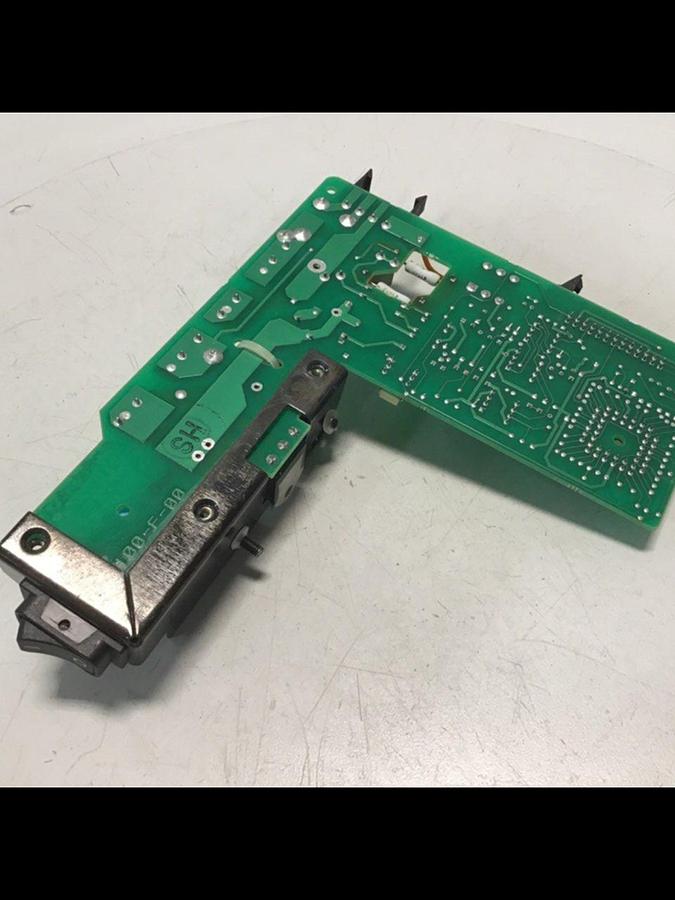 Used GAMMAFLUX Hot Runner Output Board GA-100-F-00 Used