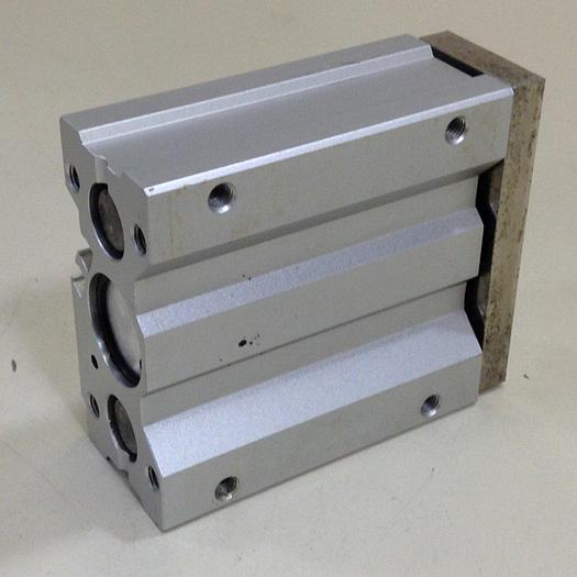 Used SMC Cylinder MGQM20-40 #80365