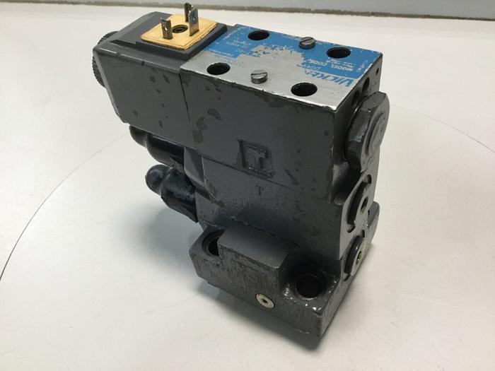 Used VICKERS Valves DG4V-3-2AL-M-U-HL7-60 #110837