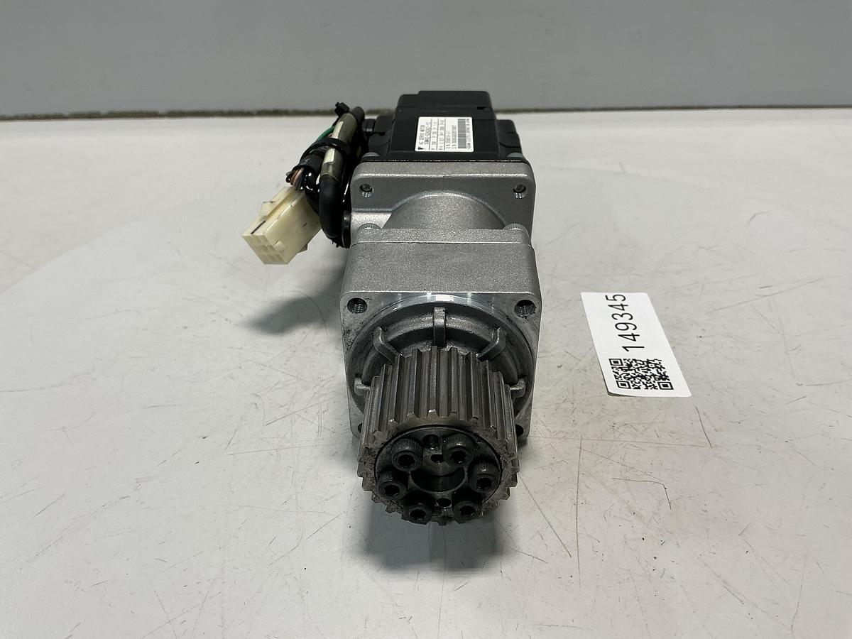 Used YASKAWA SGMAS-02A2A21-Y2