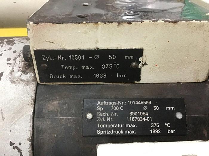 Used KRAUSS MAFFEI 12 Oz Injection Unit KM150-620 B2 / IU Used