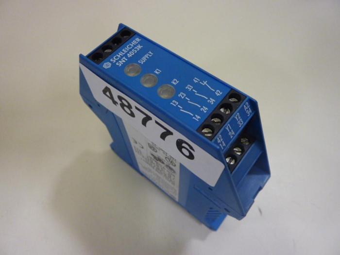 Used SCHLEICHER Relay Switch SNT 4053 K #48776