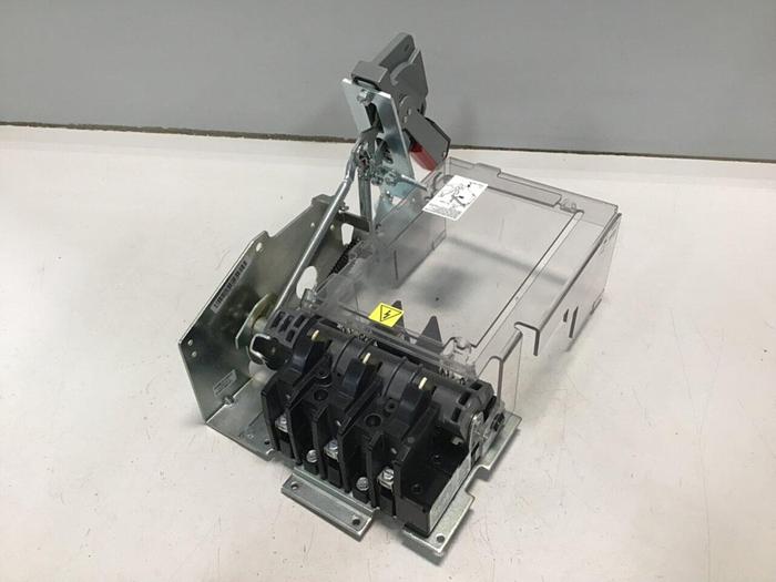 Used ALLEN BRADLEY Line Terminal Guard Disconnect 1494V-DS30 SER D #117214