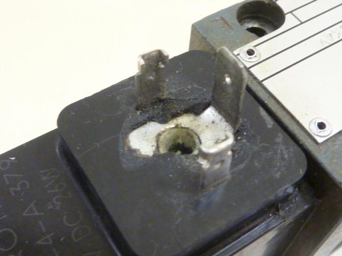 Used REXROTH Valve 4WE6E51AG24N9K4V #63956