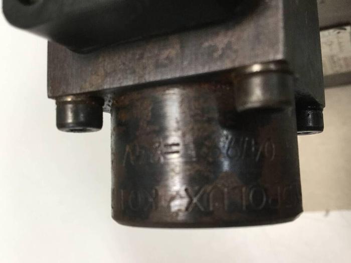 Used MOOG Valve CCE50A6RH1X10W3 #98322