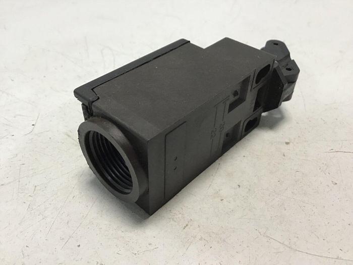 Used SCHMERSAL Switch TK 236-20Z #121932