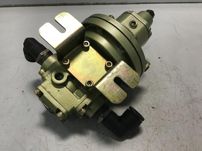 Used TACO Regulator R53-401-0Y01 #132429