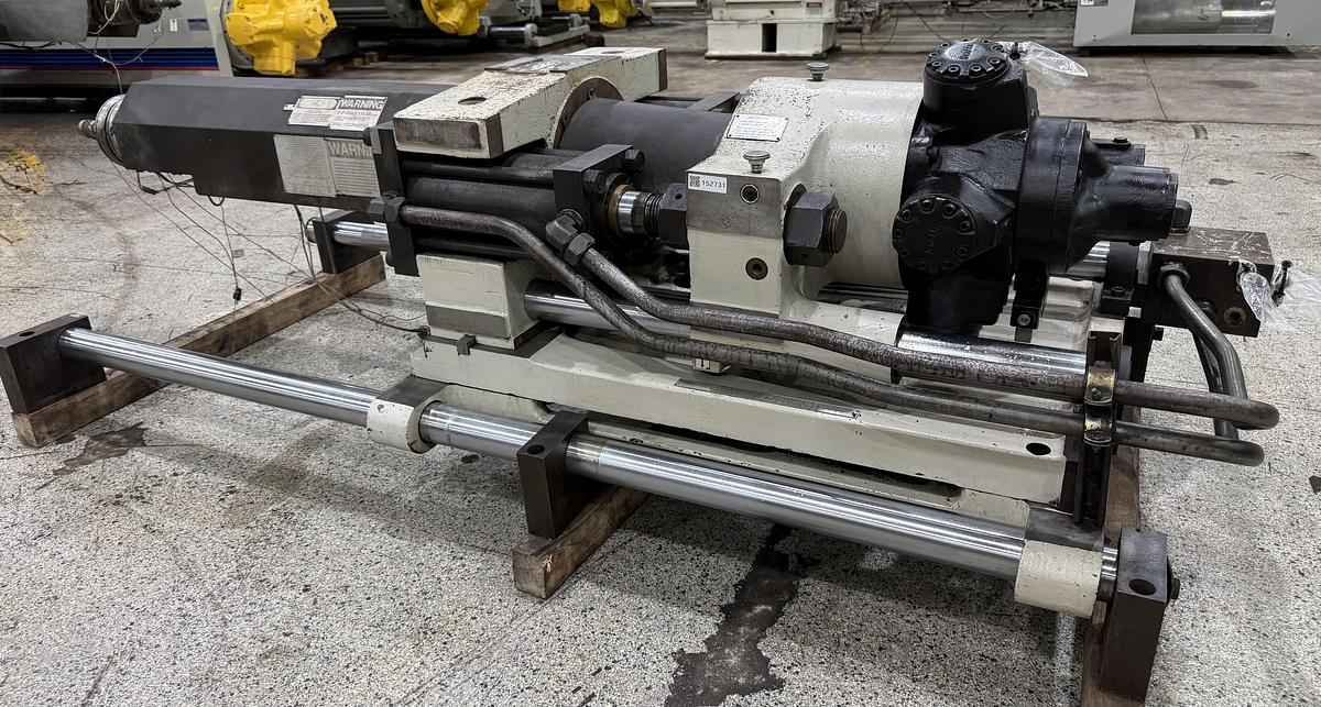 Used CINCINNATI MILACRON VH 400-29 INJECTION UNIT