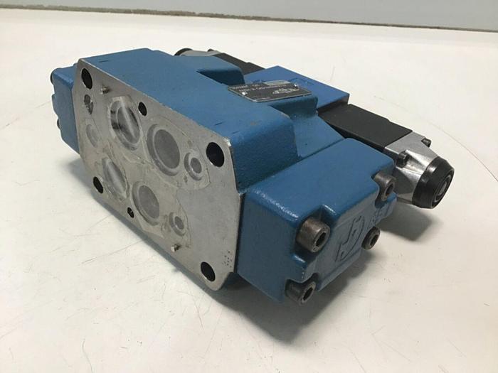 Used REXROTH Valve & Manifold 4WE6J53/AG24N24 & MANIFOLD #117192
