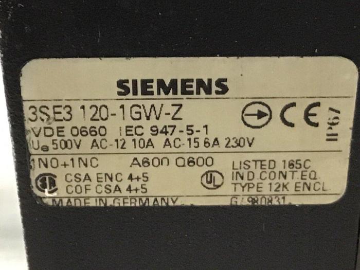 Used SIEMENS Limit Switch3 3SE3 120-1GW-Z #121162