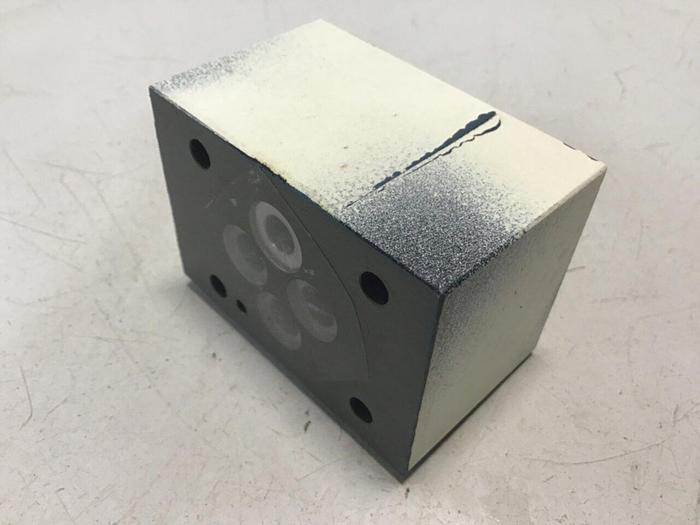 Used BOSCH Hydraulic Valve 9 810 161 084 #129646