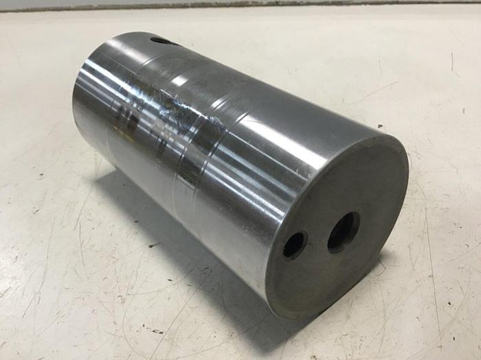 Used CINCINNATI MILACRON Toggle Pin 5037764 #132001