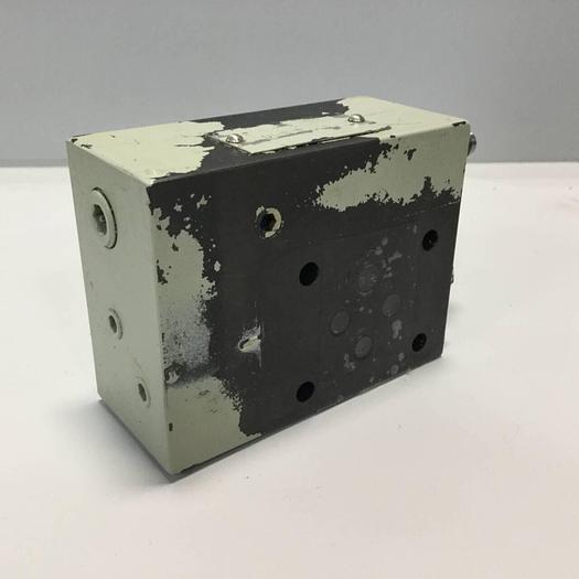 Used YUKEN Valve SF1135-B-10 #91547