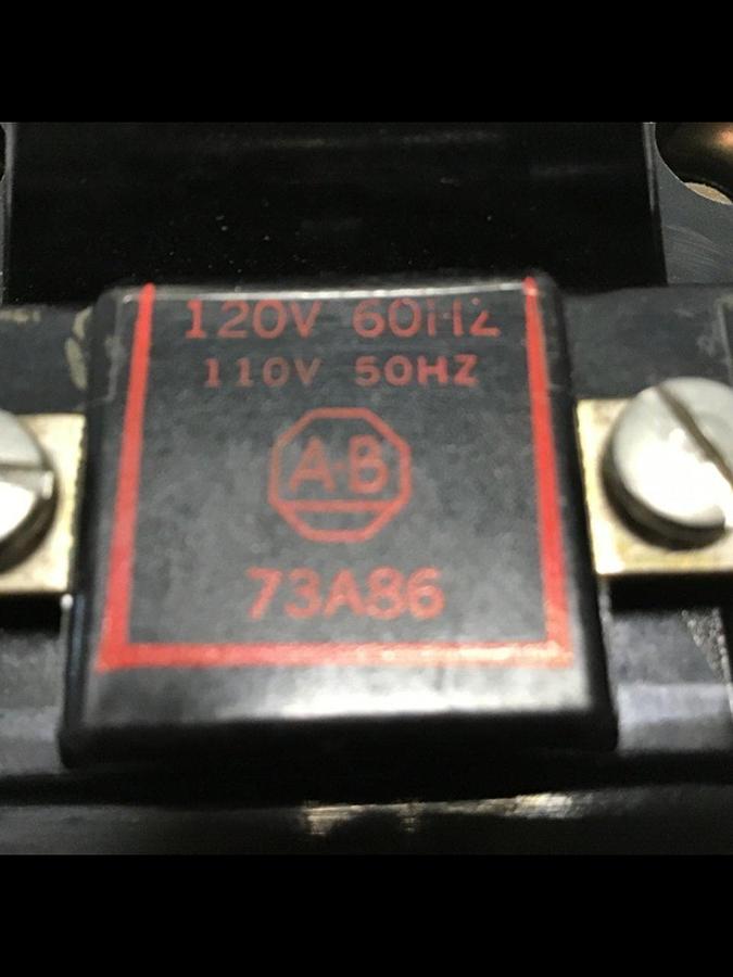 Used ALLEN BRADLEY Contactor 702-DOD93 SER K USED