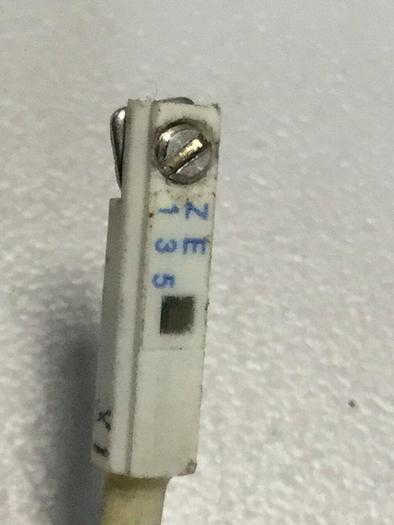 Used KOGANEI Photoelectric Sensor ZE135 #99440