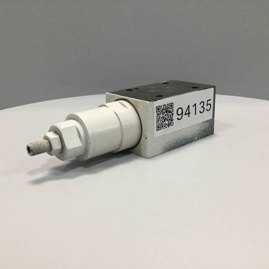 Used VICKERS Tokimec Valve DGMRI3PPBW40J #94135