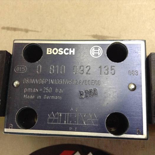 Used BOSCH Hydraulic Valve 0 810 092 135 USED #77340