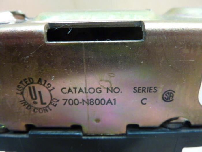 Used ALLEN BRADLEY AC Relay 700-N800A1 SER C #35936