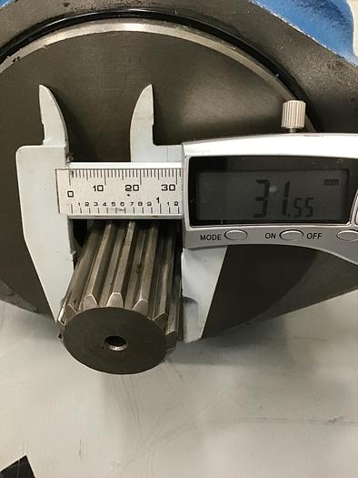 Used VICKERS Pump 35V25AM 11D22R Used #139213