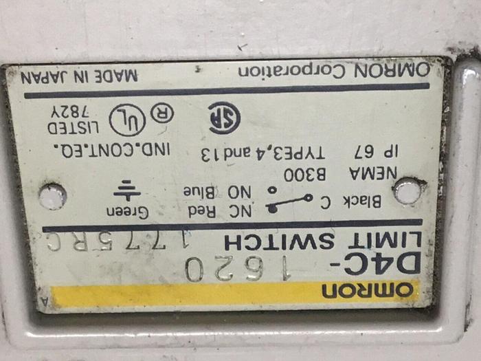 Used OMRON Limit Switch D4C-1620 #122263