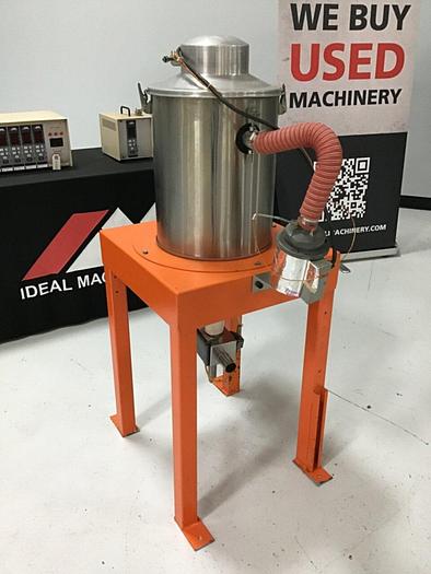 Used MOTAN Drying Hopper w/ Booster Heater BH/240V/1+2 KW Used