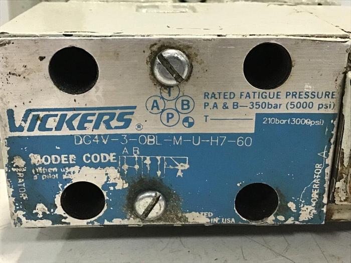 Used VICKERS Valve CG5060AFMUH7110 #137928