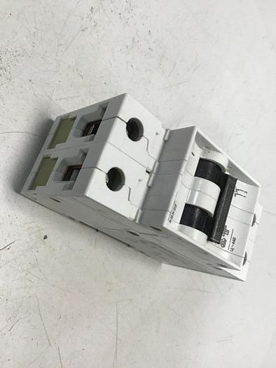 Used SIEMENS 10 Amp Circuit Breaker 5SX22C10 #122596