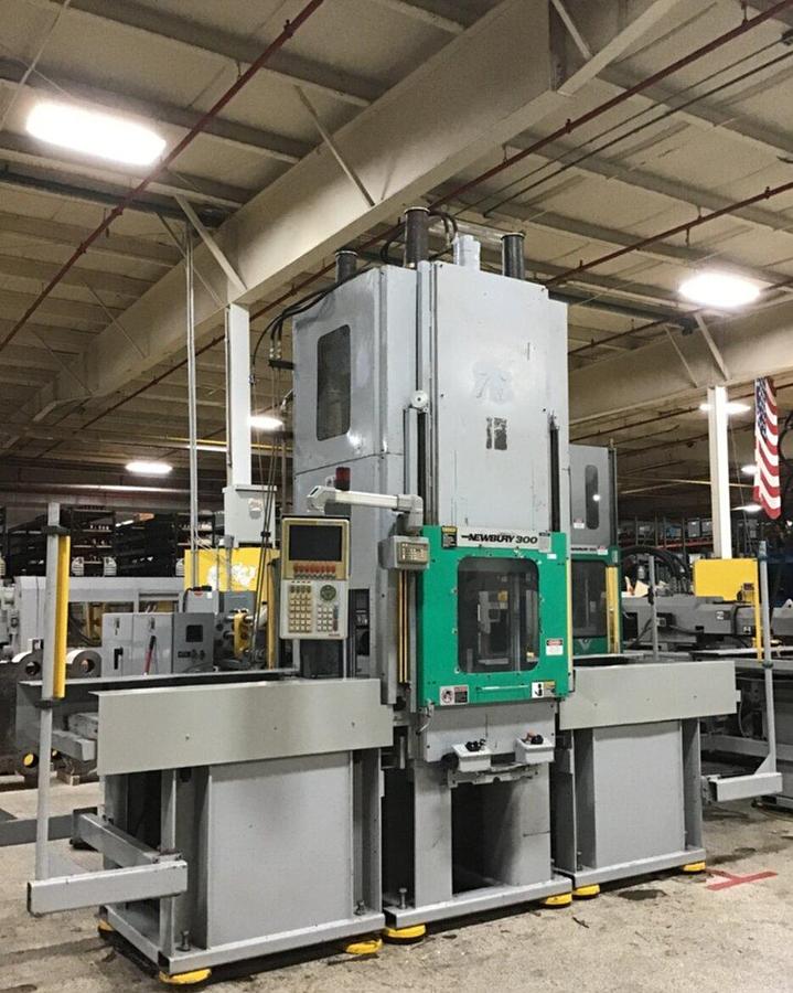 Used NEWBURY 300 Ton Vertical Injection Molding Machine 300VTTS21 USED