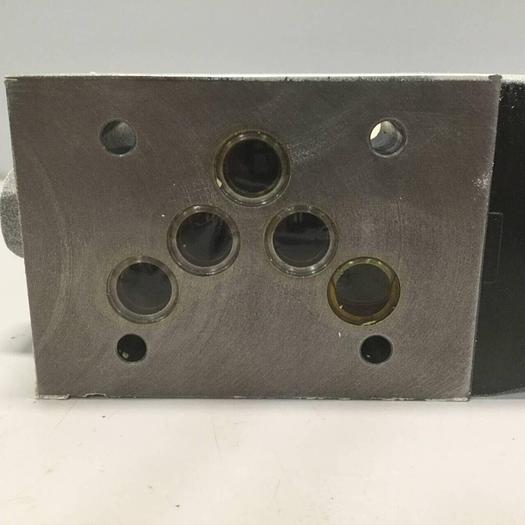 Used VICKERS Tokimec Directional Control Valve DG4V52AMP7LH740 #95333