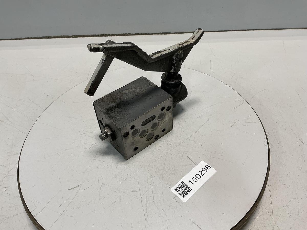 Used PARKER D3ML4B 10